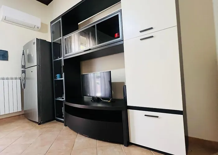 公寓 Natina 皮佐